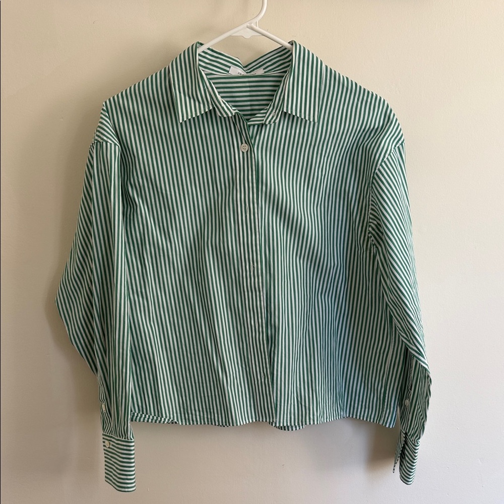 Elegant Green Striped Women's Button Down Shirt